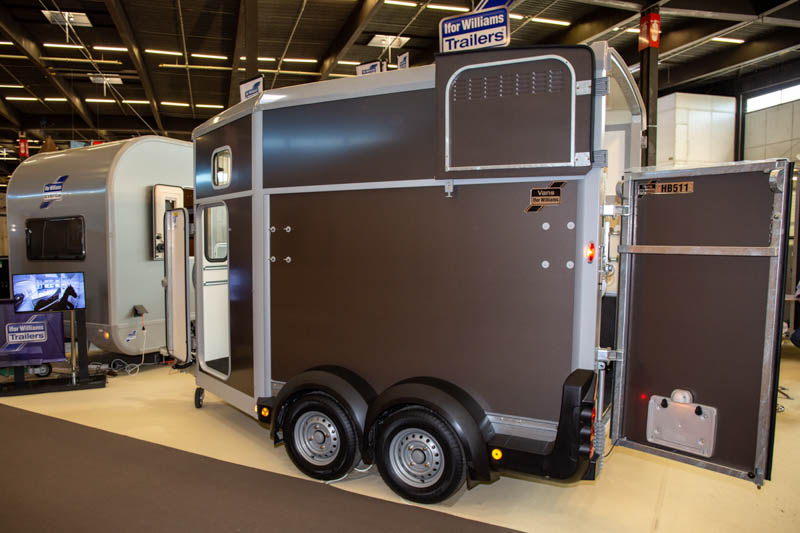 Horse trailer cost